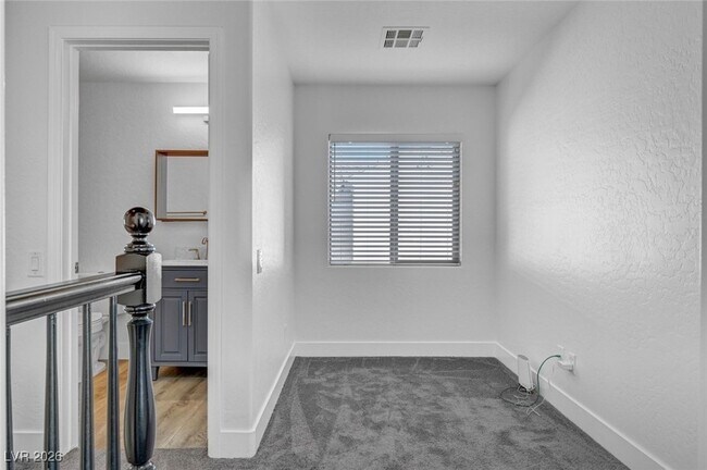 Building Photo - 11952 Orense Dr