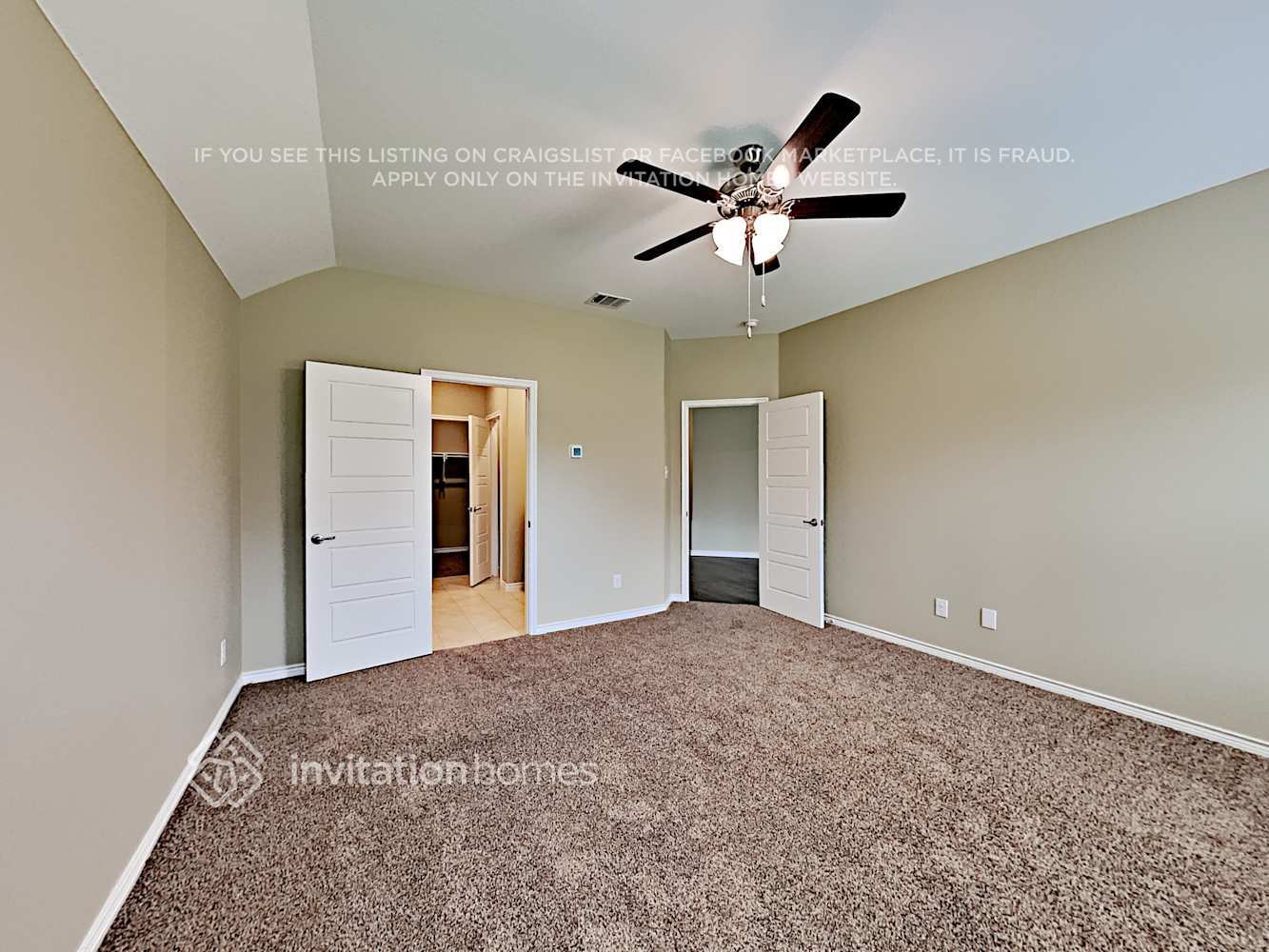 Building Photo - 3145 Overlook Dr