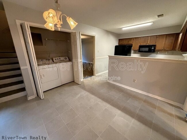 Building Photo - 1648 Beaver Trail Dr