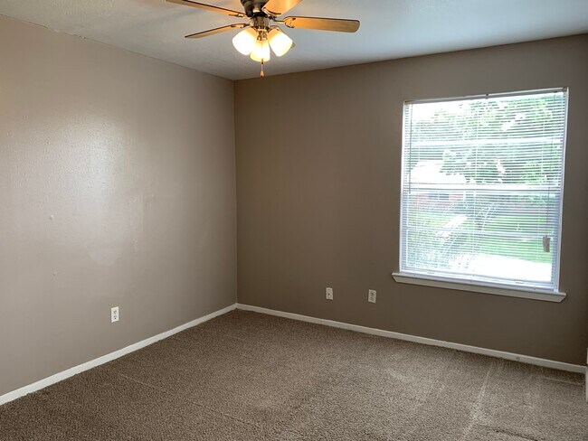 Bedroom - A&M Courtyard Apartments