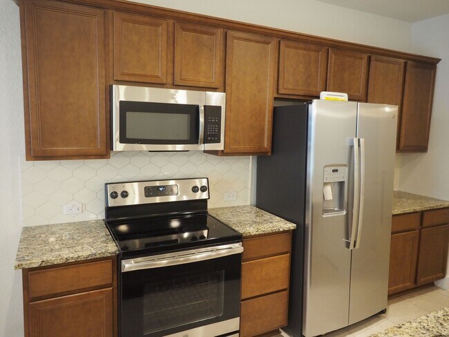Building Photo - Beautiful two level Condo