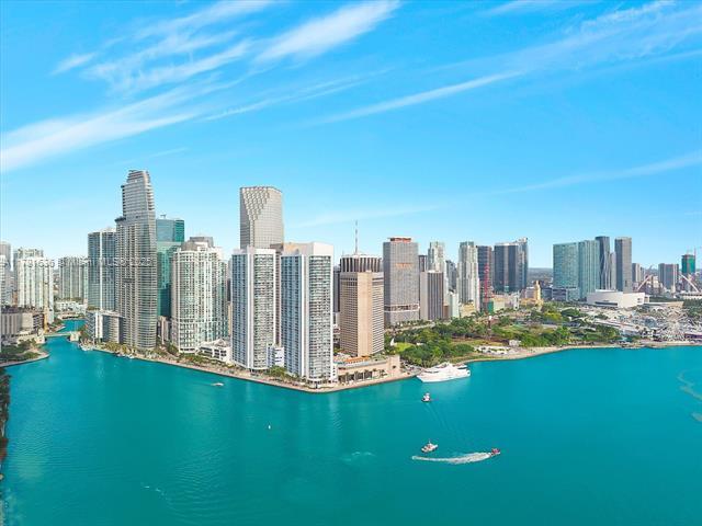 Building Photo - 300 S Biscayne Blvd