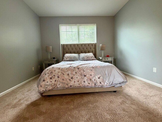 Building Photo - Stunning 3-Bed/3-Bath Home in Providence Reserve. Available September 1st!