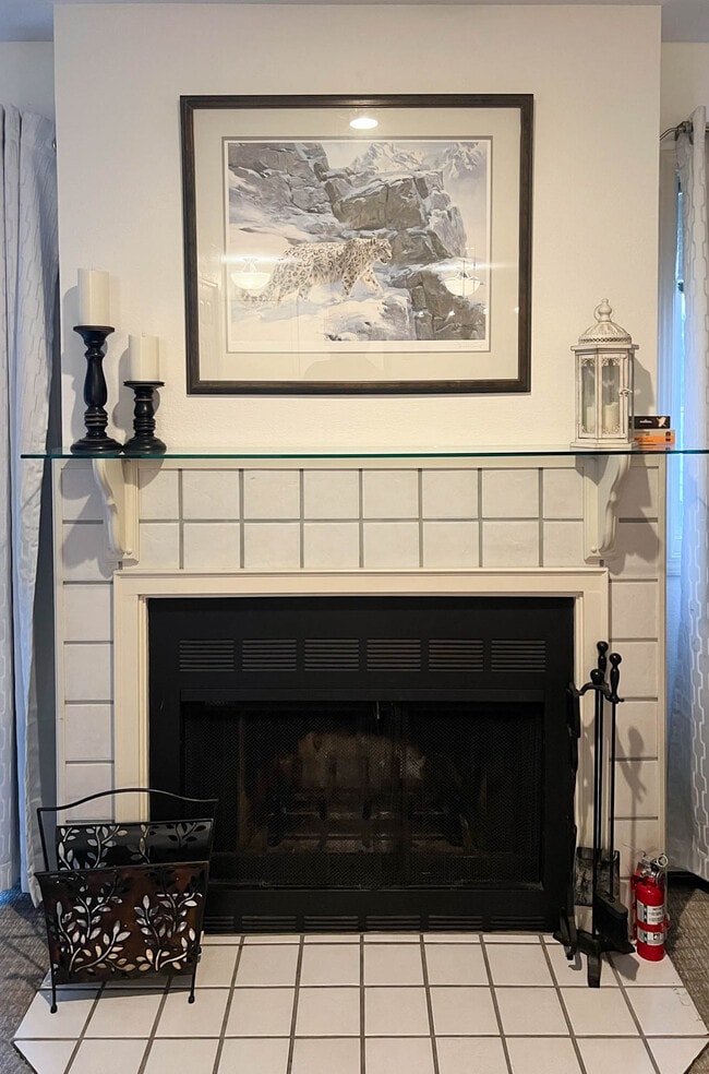 Primary Photo - 310 E 11th Ave