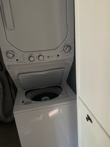 Washer/dryer combo in unit - 21 Pleasant St