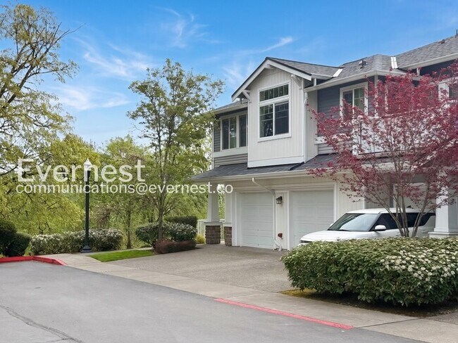 Building Photo - 2 Bed/2 Bath Condo with Garage / Vouchers Accepted / Available Now!