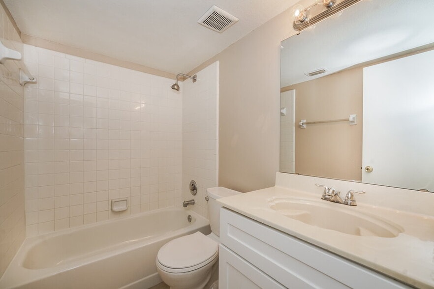 Building Photo - 1091 Brielle Ct