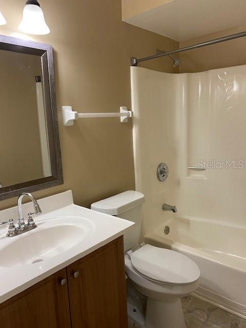 Building Photo - 92 Windtree Ln