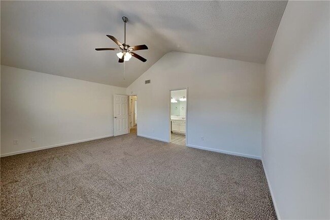 Building Photo - 595 Alstonefield Dr