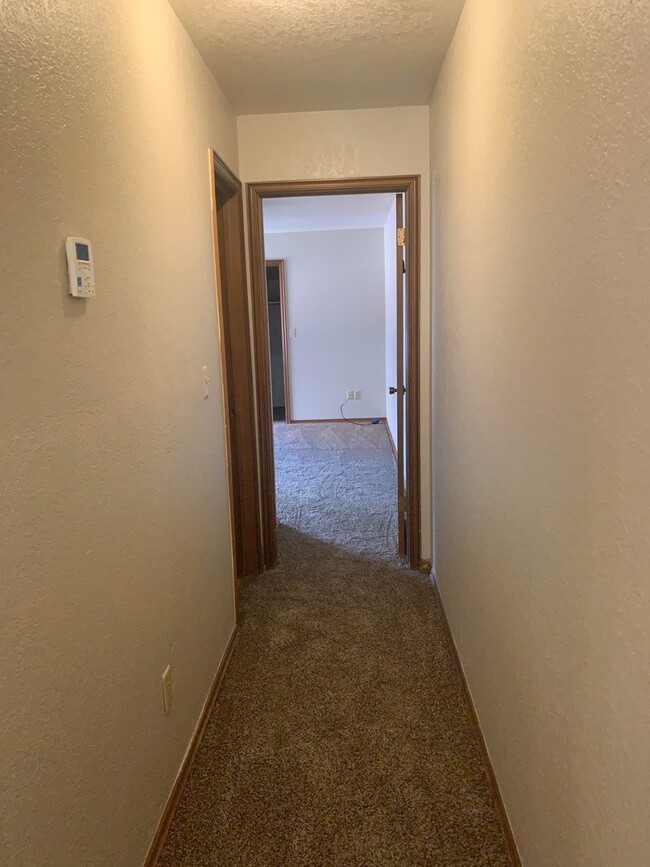 Building Photo - Westside Duplex for Lease near Sooner Mall!!!