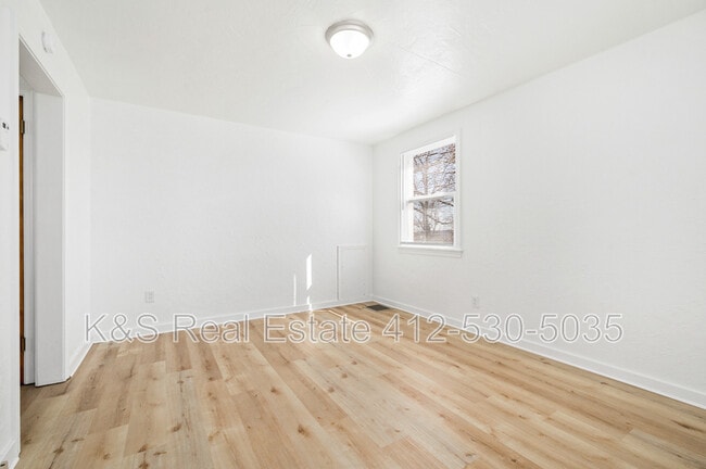 Building Photo - 209 Hurston Way