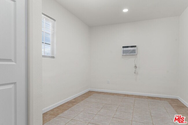 Building Photo - 66087 Desert View Ave