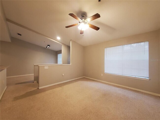 Building Photo - 844 Grand Regency Pointe
