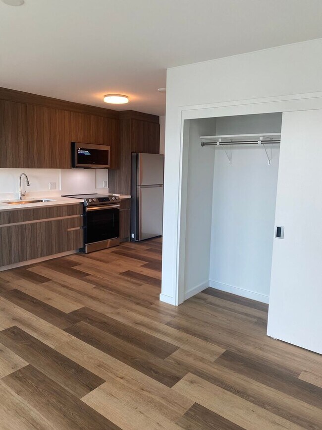 Building Photo - The Park Of Keeaumoku- Newly open condo, S...