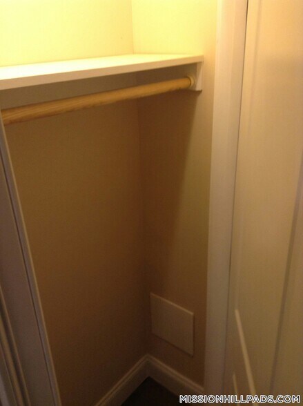 Building Photo - 2975 Washington St