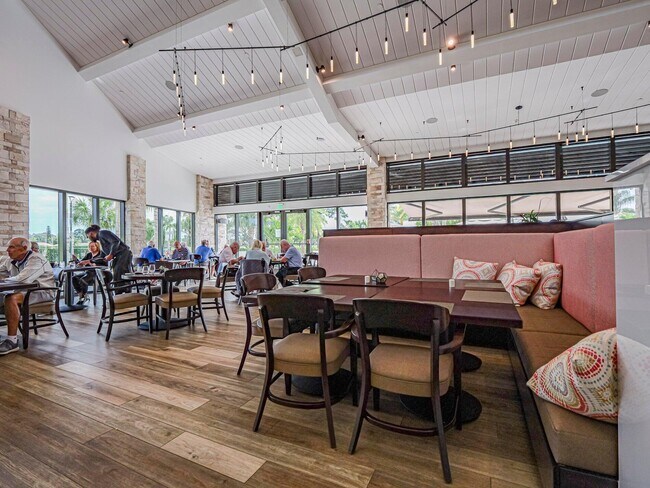 Building Photo - 13708 Whispering Lakes Ln