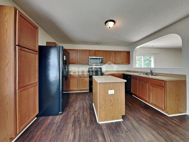 Building Photo - 3742 Mountain Brook Cir