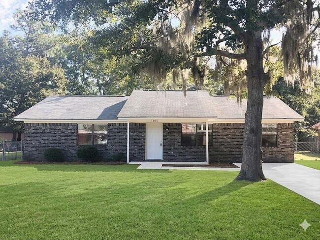 Building Photo - 1105 Stealth St