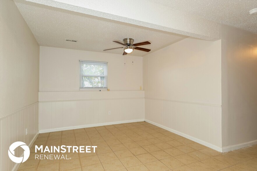 Building Photo - 1923 Missouri Ave