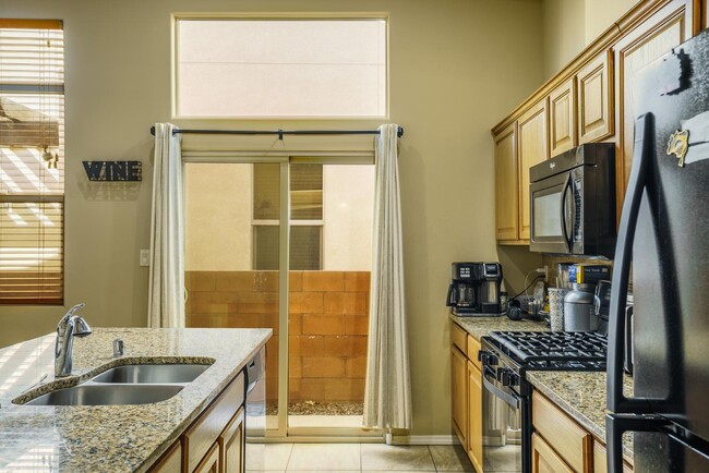 Building Photo - 1452 Lumberton Dr NW