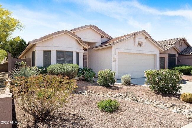 Building Photo - 4715 E Briarwood Terrace