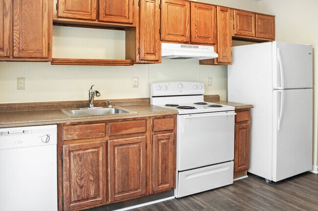Building Photo - 2455 Whitney Ct