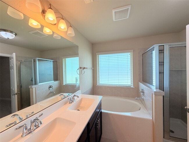 Building Photo - 8614 Brookdale Park Ln