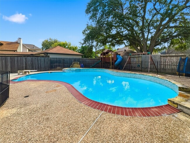 Building Photo - 11507 Del Monte Dr