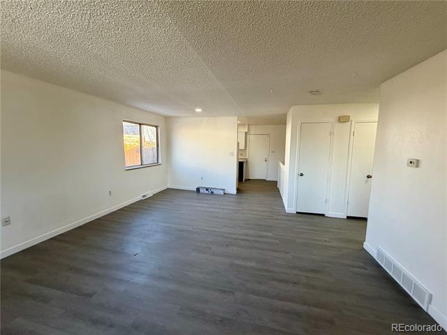 Building Photo - 1322 Youngfield St