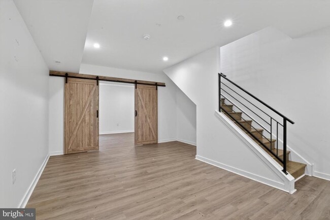 Building Photo - 3336 Salmon St