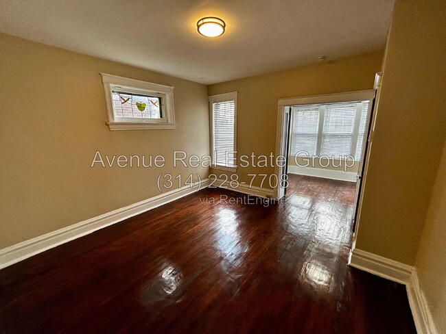 Building Photo - 6026 Pershing Ave