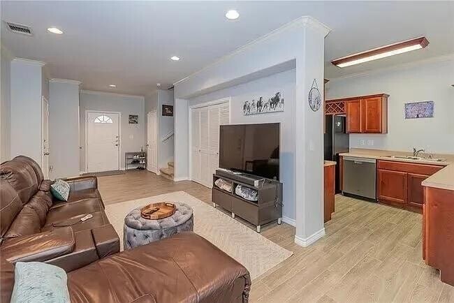 Building Photo - 12250 Abbey Glen Ln