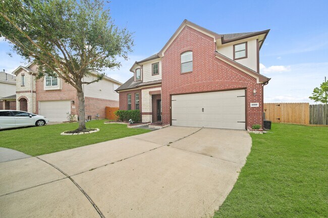 Building Photo - 25959 Ravenside Dr