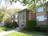 Building Photo - Stoneham Mass 1 Bedrm Condo Rental