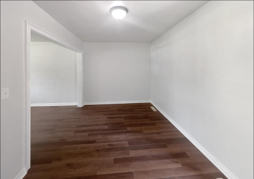 Building Photo - 8308 Manavista St