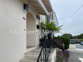 Building Photo - Charming 3 Bedroom in Monterey, CA