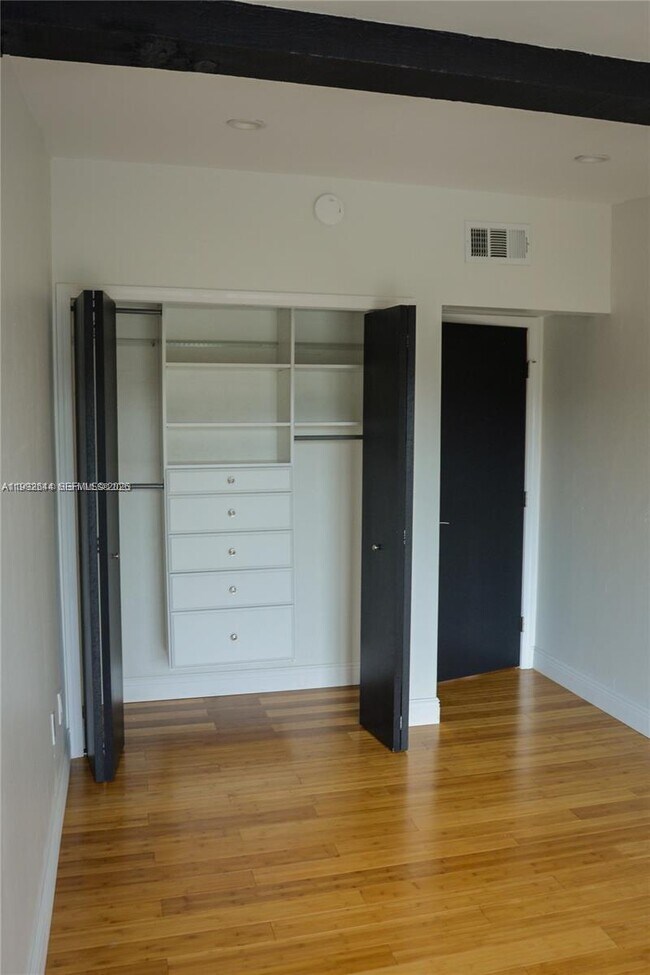 Building Photo - 7849 SW 103rd Pl