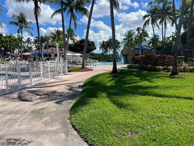 Building Photo - 10700 NW 66th St