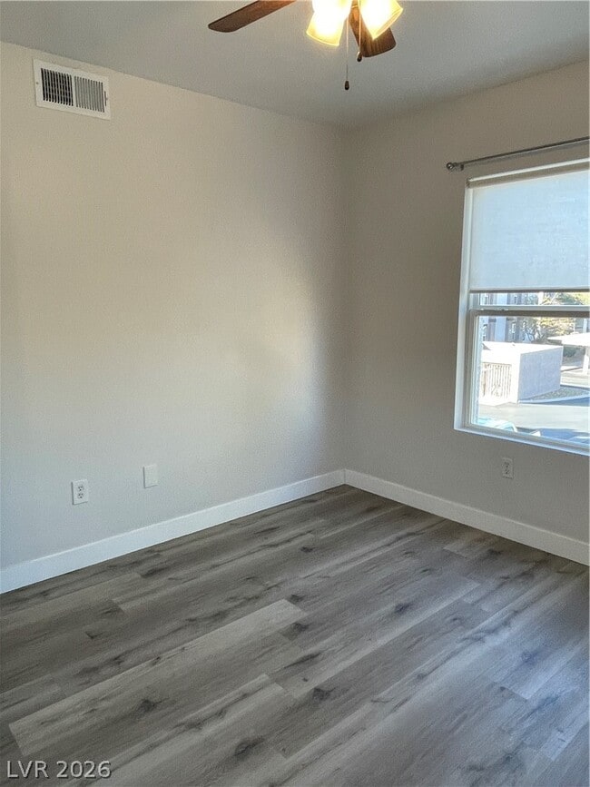 Building Photo - 7255 W Sunset Rd