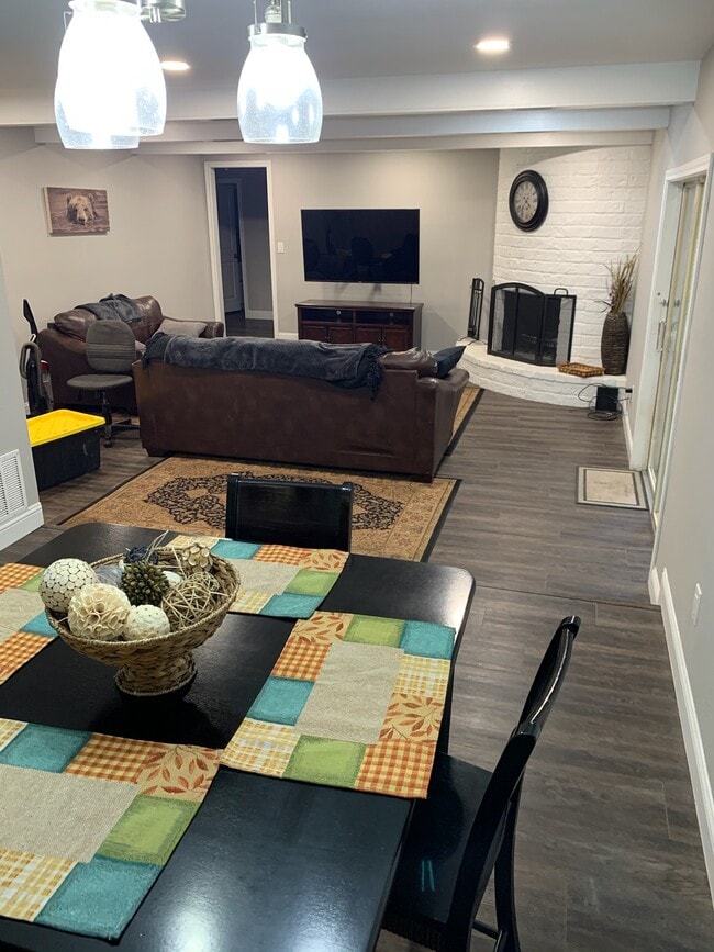 Building Photo - 312 Javelina Dr