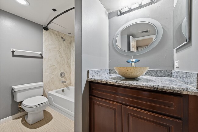 Building Photo - 3525 Sage Rd