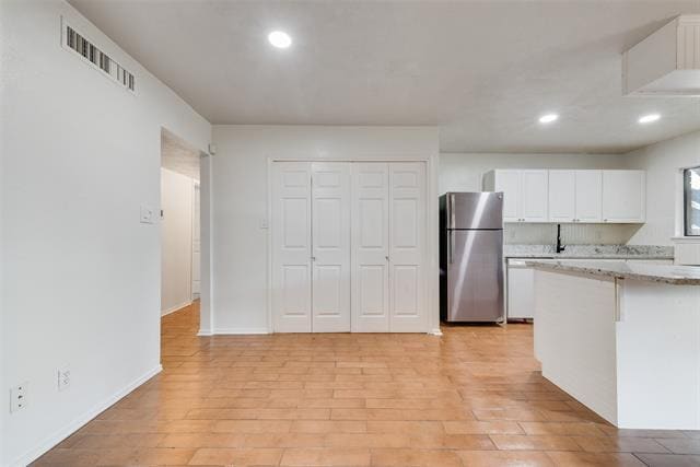 Building Photo - 515 Forestwood Dr