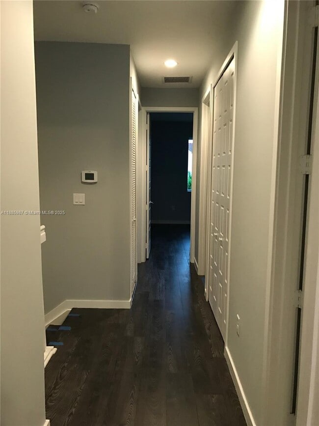 Building Photo - 17523 SW 153rd Ct