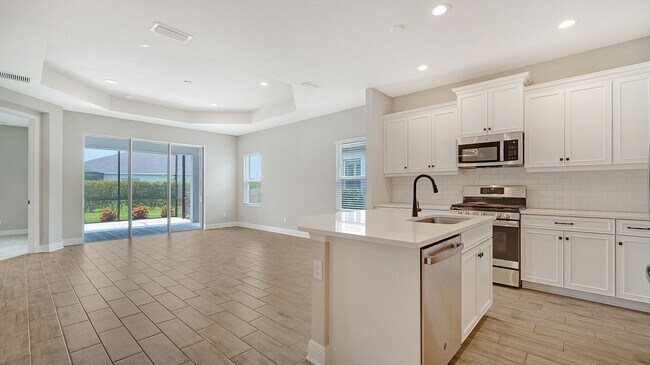 Building Photo - 4720 Willow Bend Ave