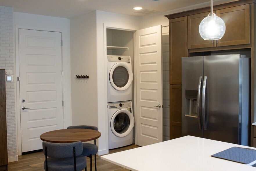 In unit washer and dryer - 20896 S 231st Pl