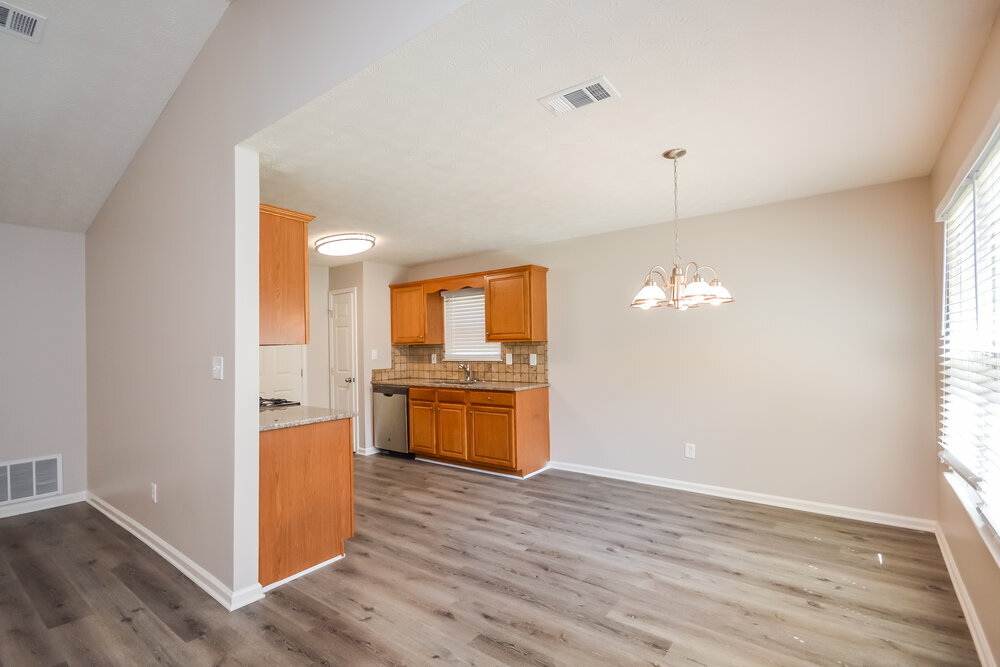 Building Photo - 306 Ashley Manor Way