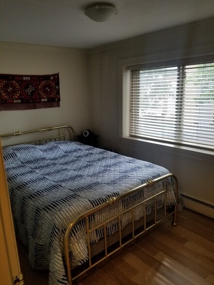 Building Photo - 329 Harvard St