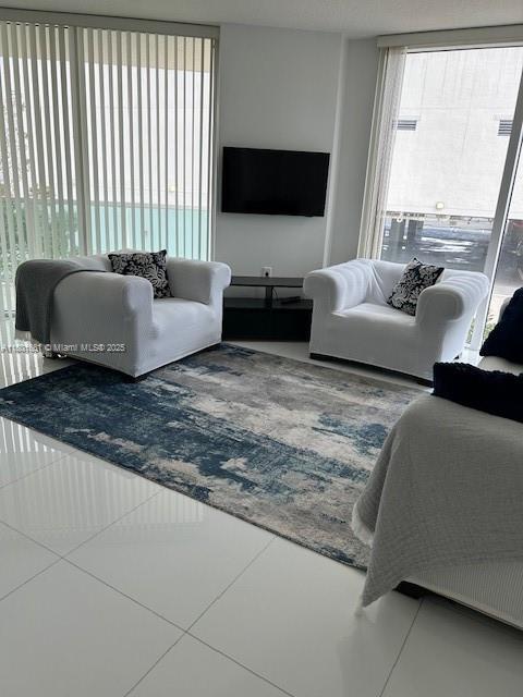 Building Photo - 150 Sunny Isles Blvd