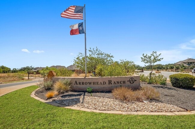 Building Photo - 957 Arrowhead Ranch Blvd