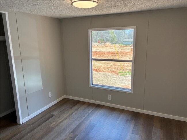 Building Photo - 1322 Aquila Dr